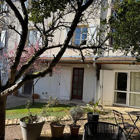 La Villa Bis Vesoul Exterior photo